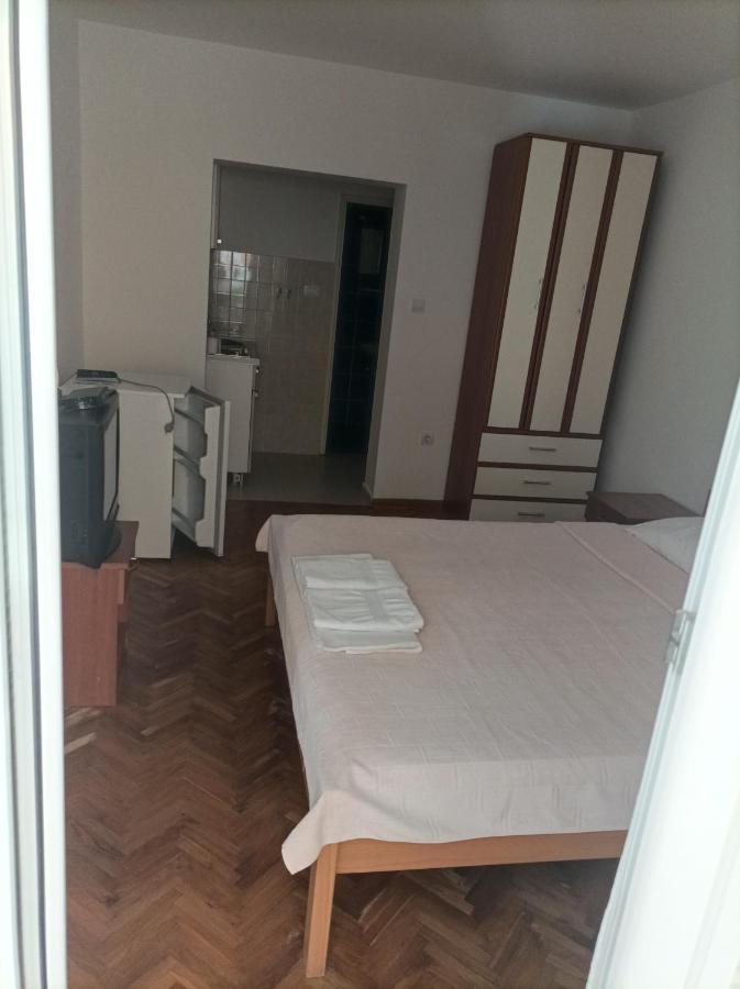 Apartmani Bastrica Будва Екстер'єр фото